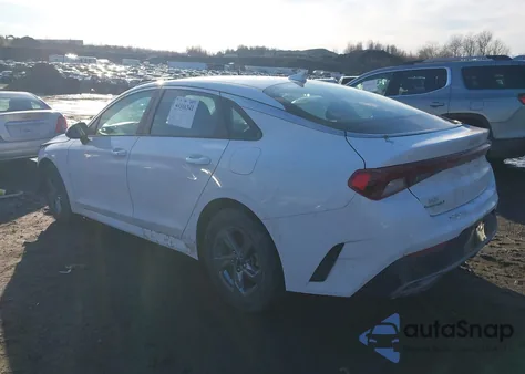 2024 Kia K5 Lxs z USA, uszkodzony, nr VIN 5XXG14J25RG242054